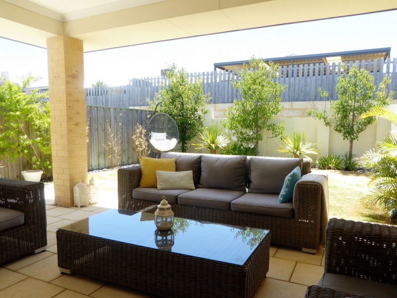 26 Tinsel Street, Yanchep WA 6035