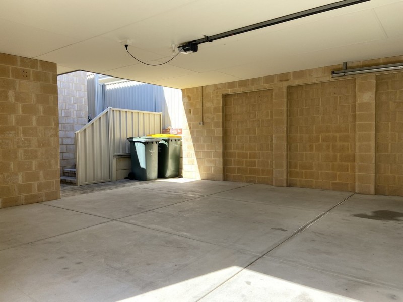 9 Headsail Brace, Alkimos WA 6038