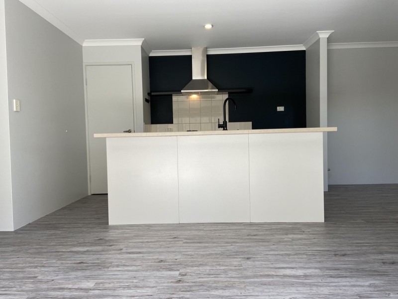 9 Headsail Brace, Alkimos WA 6038