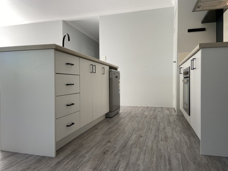 9 Headsail Brace, Alkimos WA 6038