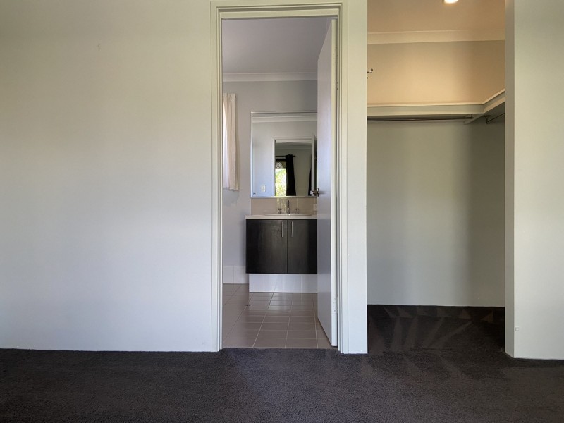 9 Headsail Brace, Alkimos WA 6038