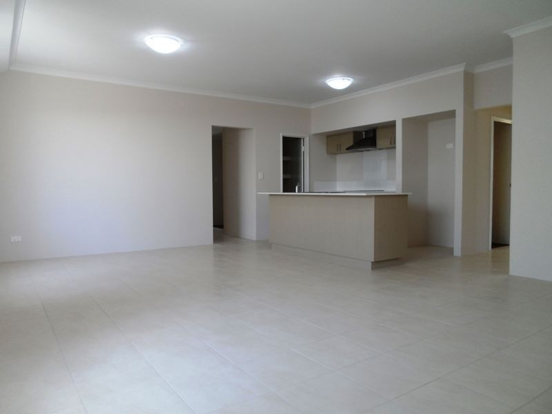 54 Fawkner Road, Two Rocks WA 6037