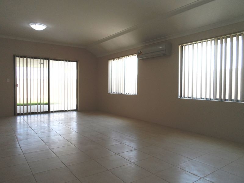 54 Fawkner Road, Two Rocks WA 6037