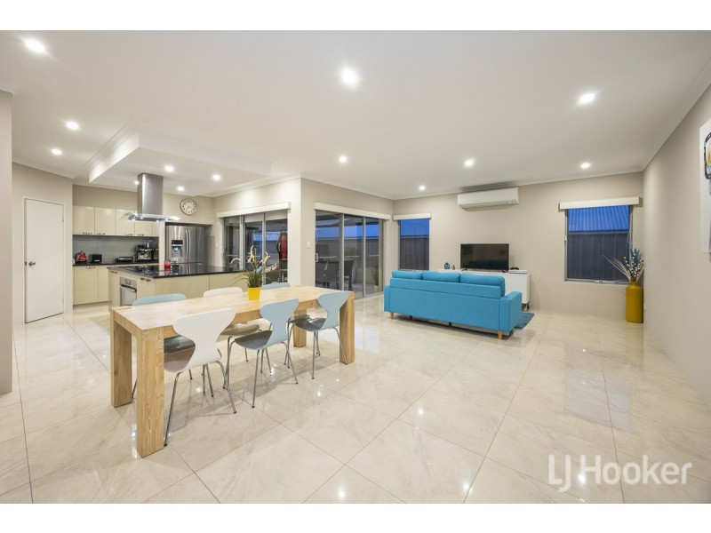 95 Seaside Avenue, Yanchep WA 6035