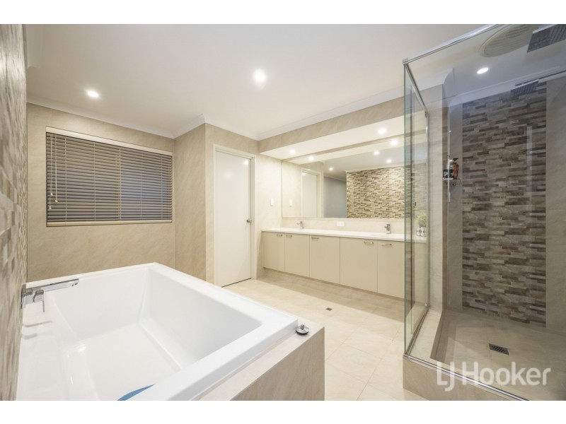 95 Seaside Avenue, Yanchep WA 6035