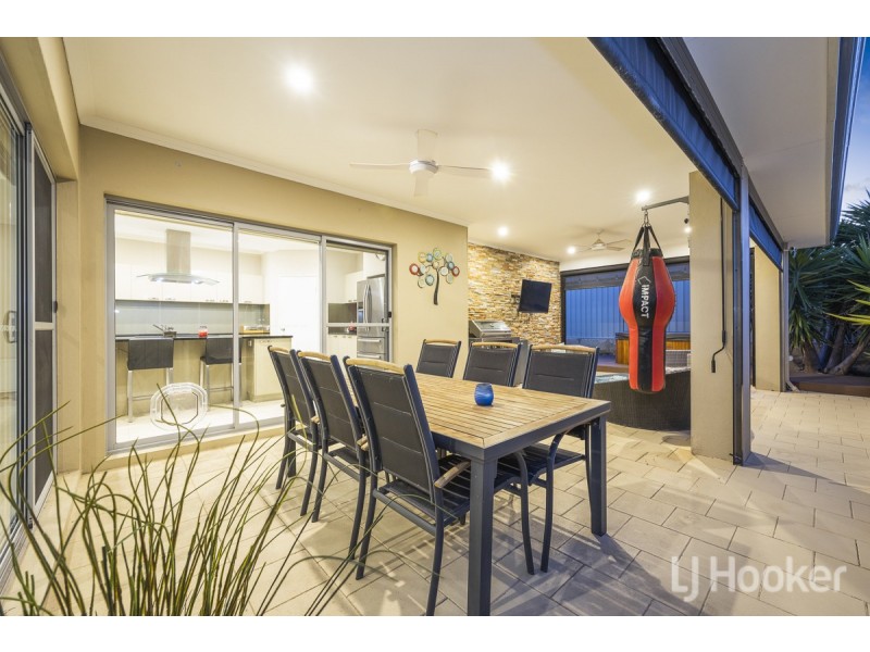 95 Seaside Avenue, Yanchep WA 6035