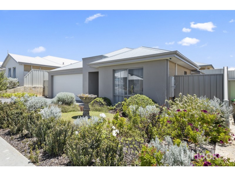 15 Explorer Street, Yanchep WA 6035
