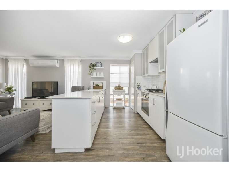 15 Explorer Street, Yanchep WA 6035