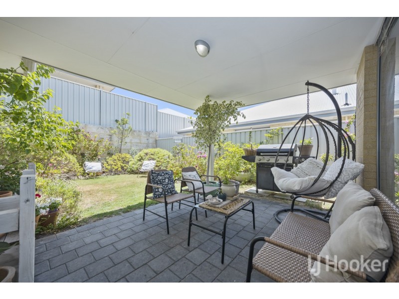 15 Explorer Street, Yanchep WA 6035