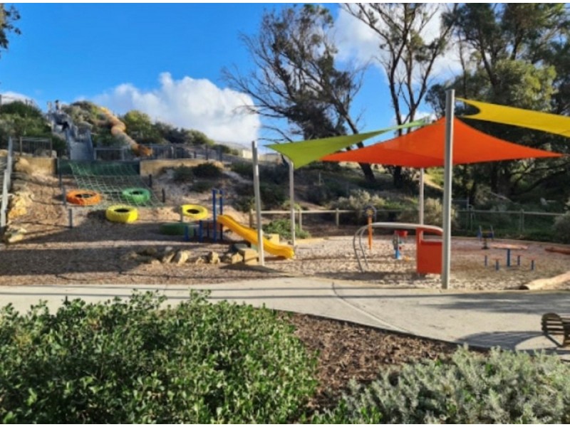 15 Explorer Street, Yanchep WA 6035