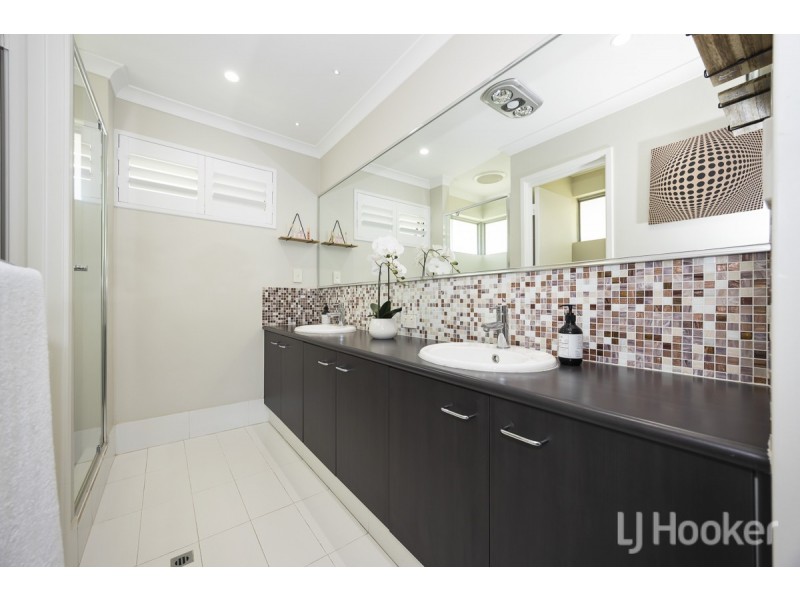 6 Rixons Link, Burns Beach WA 6028