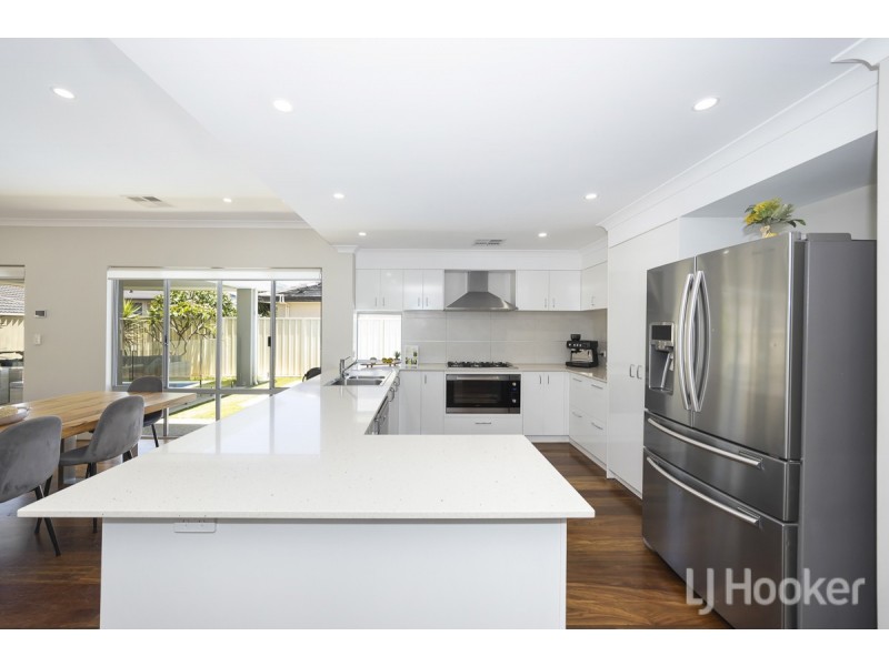 6 Rixons Link, Burns Beach WA 6028