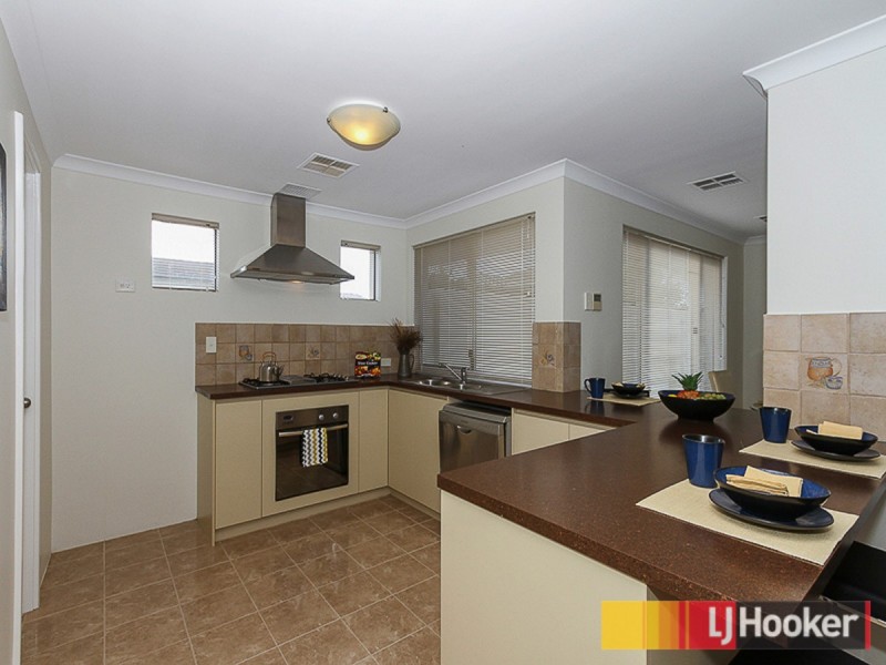 32 Gaudi Way, Clarkson WA 6030
