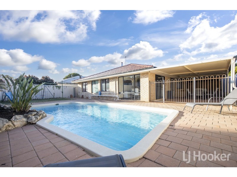 28 Midlothian Crescent, Kinross WA 6028