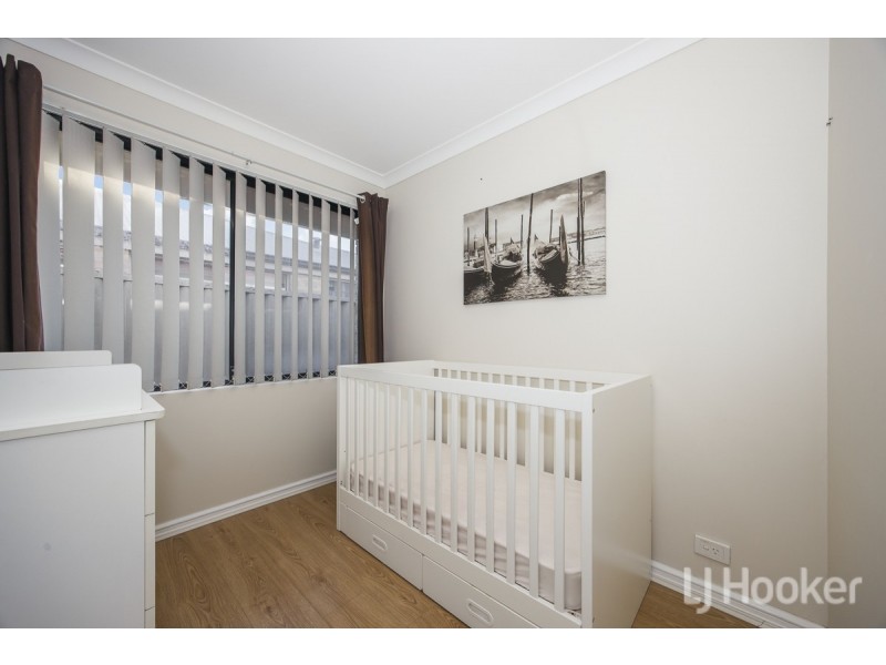 28 Midlothian Crescent, Kinross WA 6028