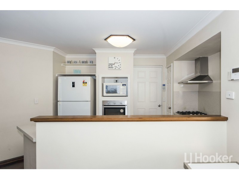 28 Midlothian Crescent, Kinross WA 6028