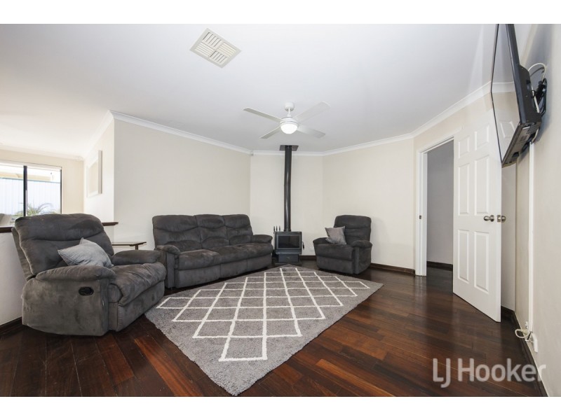 28 Midlothian Crescent, Kinross WA 6028