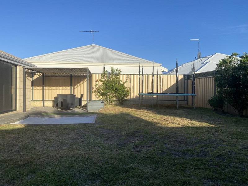 52 Blackwood Meander, Yanchep WA 6035