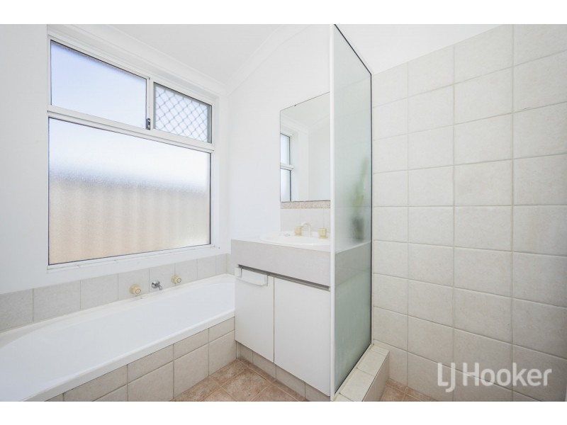 7 Asche Way, Two Rocks WA 6037