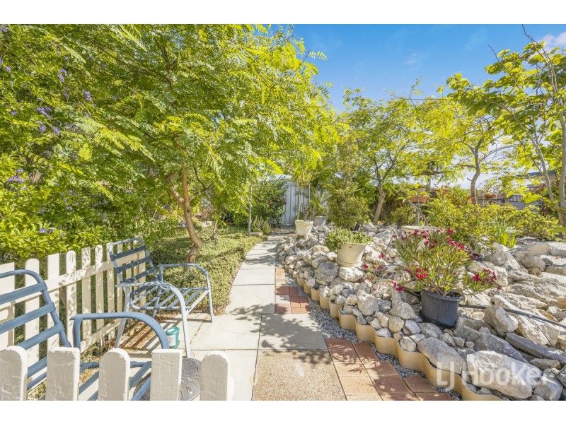 7 Asche Way, Two Rocks WA 6037