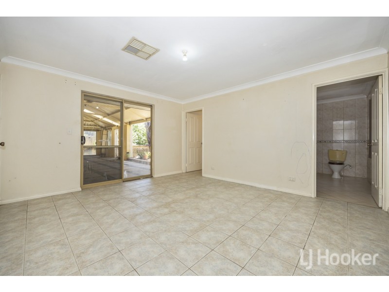 64 Lagoon Drive, Yanchep WA 6035