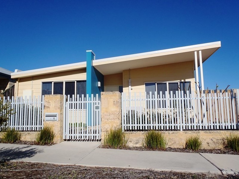 15 Breaker Street, Yanchep WA 6035