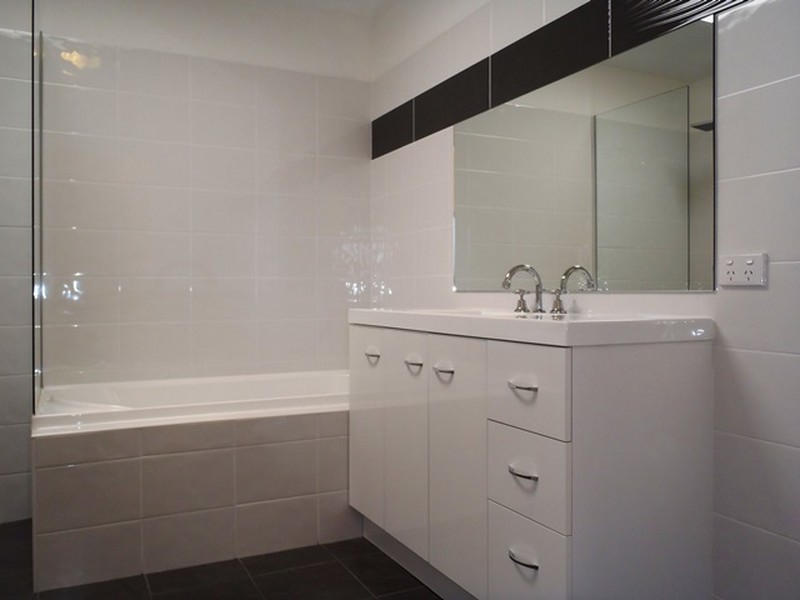 15 Breaker Street, Yanchep WA 6035