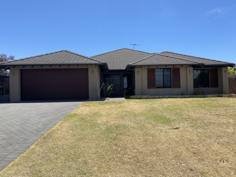 6 Tarwhine Turn, Yanchep WA 6035