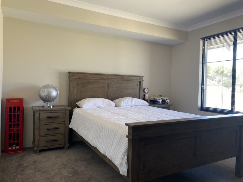 6 Tarwhine Turn, Yanchep WA 6035