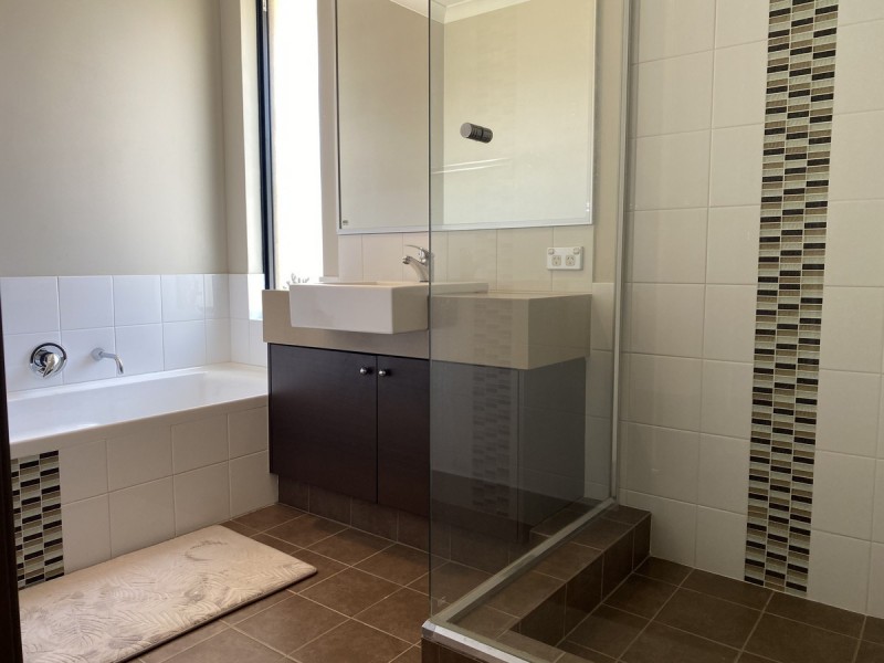 6 Tarwhine Turn, Yanchep WA 6035