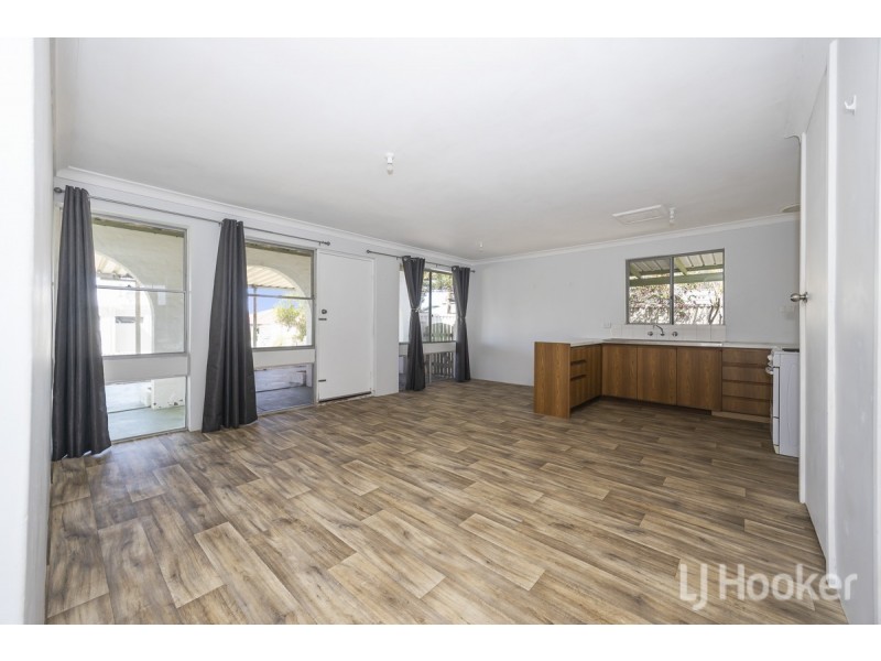 6 Springhill Place, Two Rocks WA 6037