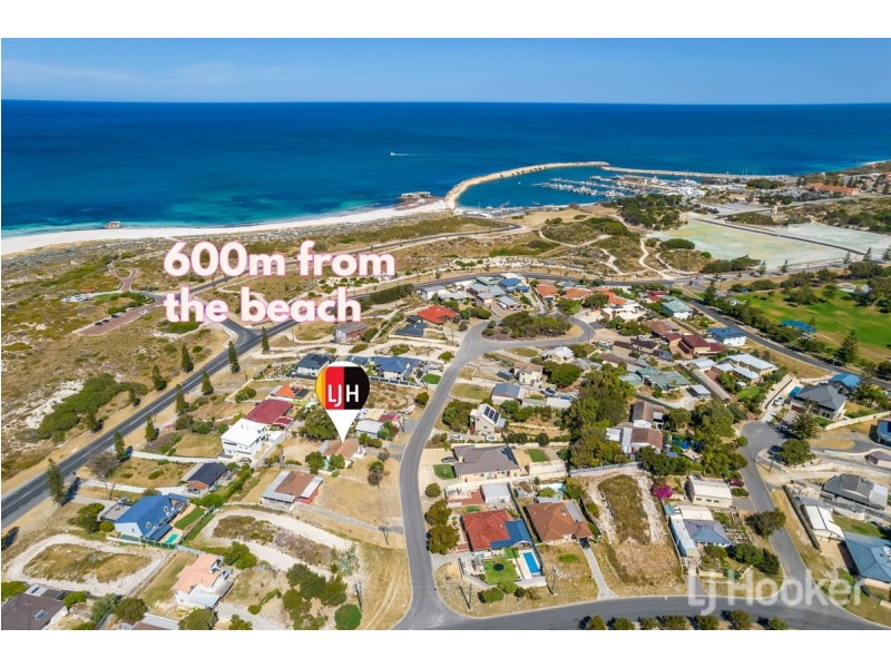 6 Springhill Place, Two Rocks WA 6037