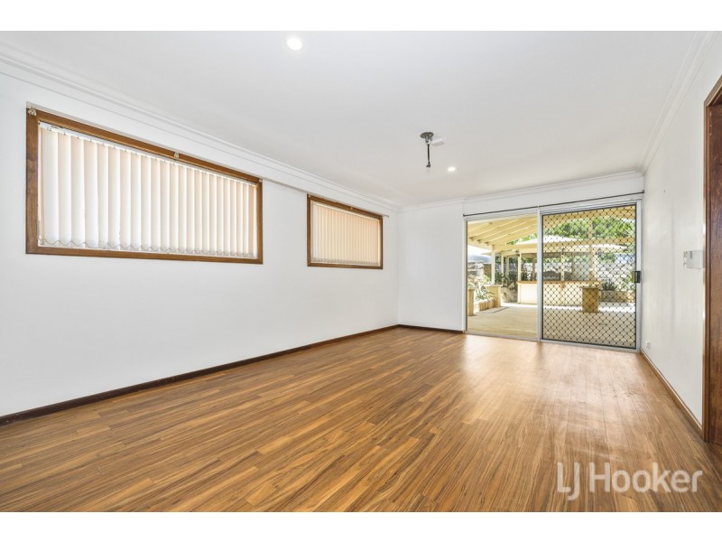 32 Frigate Crescent, Yanchep WA 6035