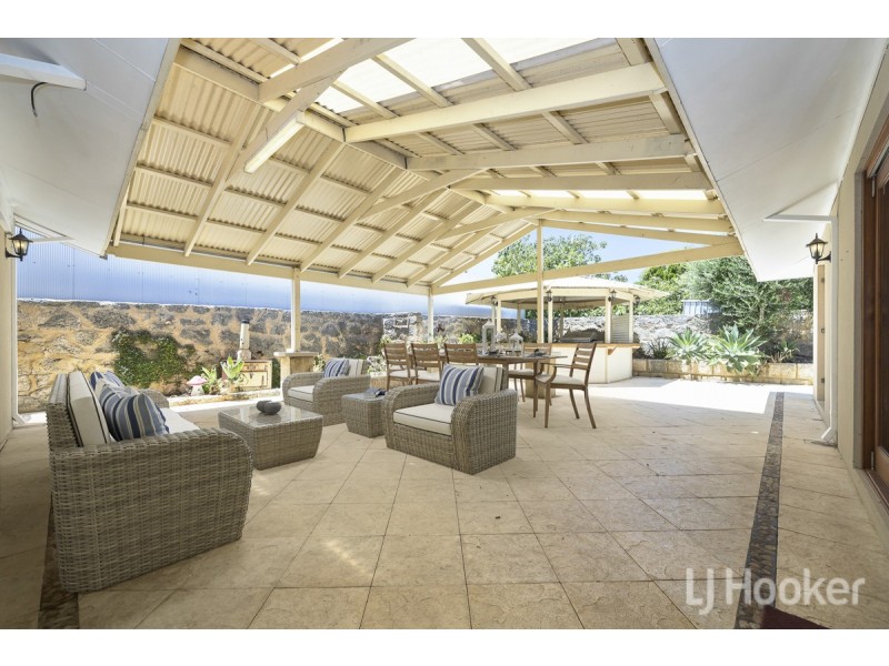 32 Frigate Crescent, Yanchep WA 6035