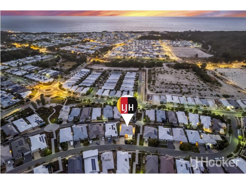 23 Tinsel Street, Yanchep WA 6035