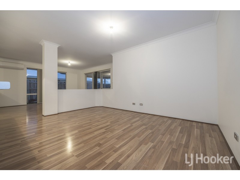 23 Tinsel Street, Yanchep WA 6035