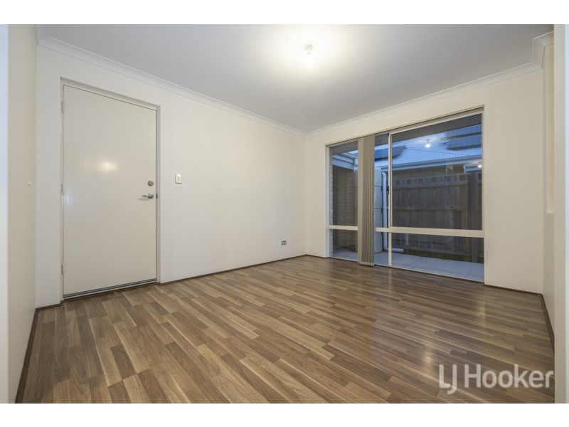 23 Tinsel Street, Yanchep WA 6035