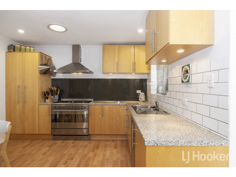 8 Lugger Place, Yanchep WA 6035