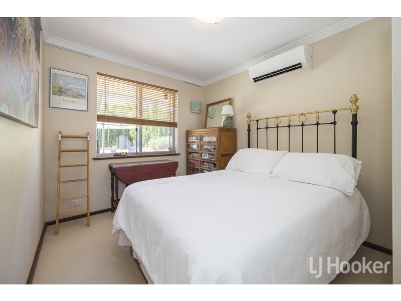 8 Lugger Place, Yanchep WA 6035