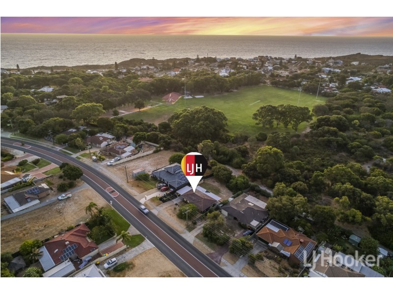 79 Lagoon Drive, Yanchep WA 6035