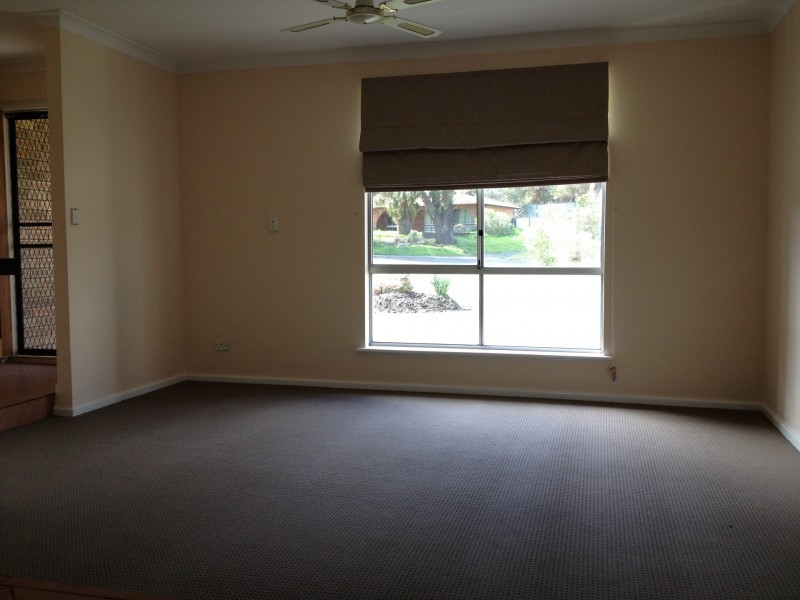 17 Eyre Court, Two Rocks WA 6037