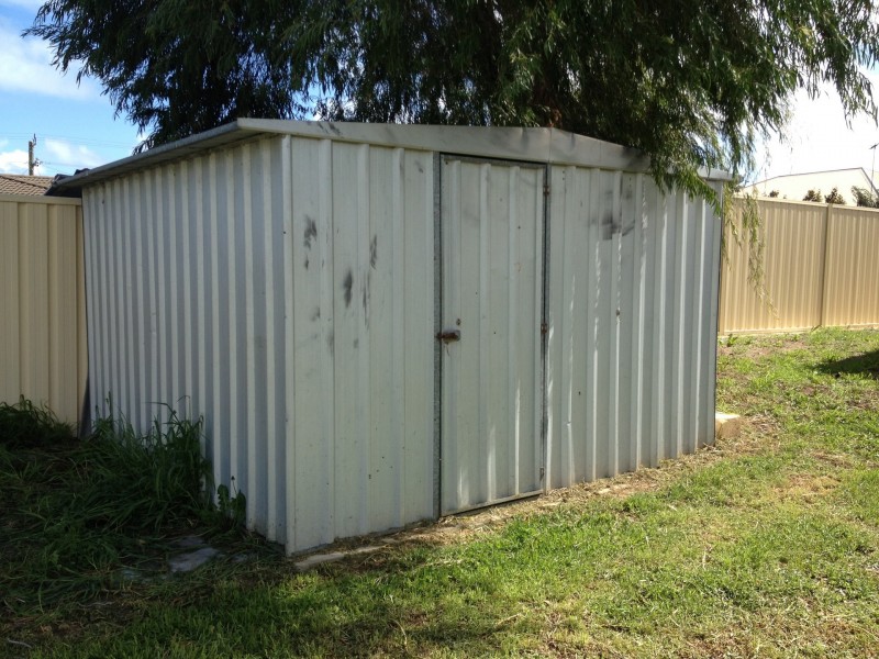 17 Eyre Court, Two Rocks WA 6037