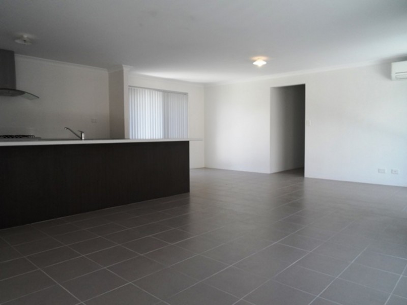 26 Beachside Parade, Yanchep WA 6035