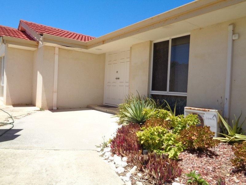 5 Gretel Court, Two Rocks WA 6037