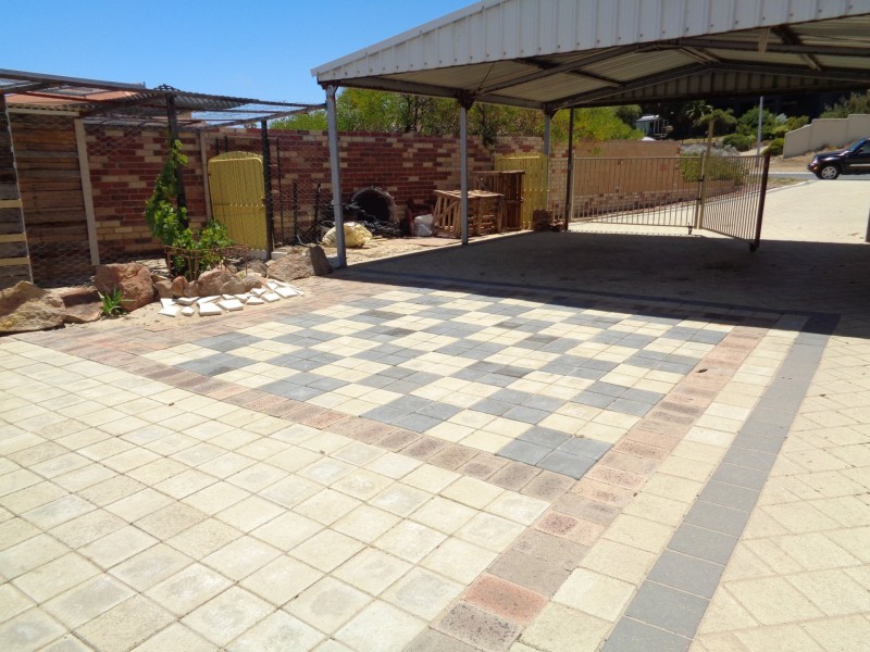 5 Gretel Court, Two Rocks WA 6037