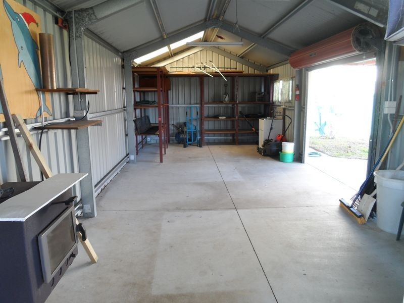 4 Valkyrie Place, Two Rocks WA 6037