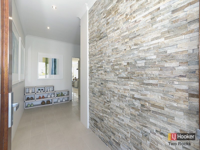 29 Newmarket Parade, Butler WA 6036