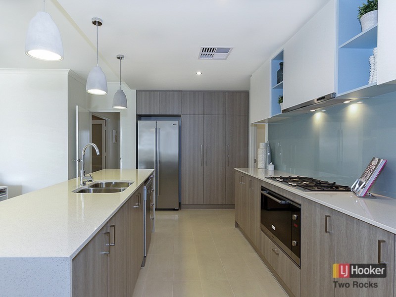 29 Newmarket Parade, Butler WA 6036