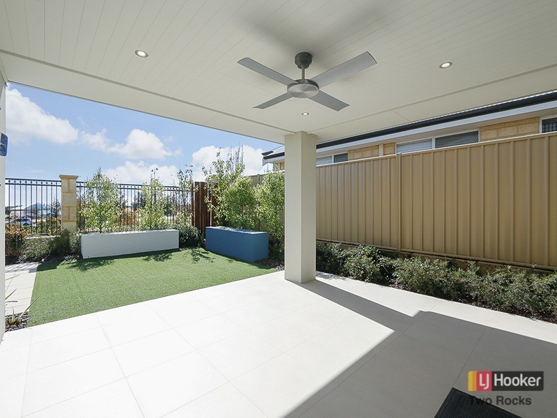 29 Newmarket Parade, Butler WA 6036