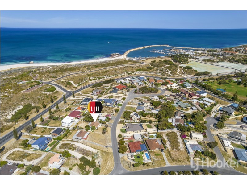 6 Springhill Place, Two Rocks WA 6037